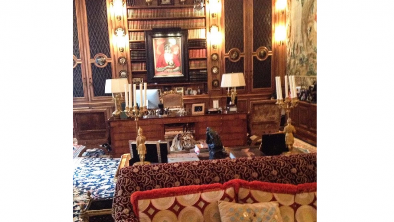 Foto - New York Times Epstein’in kapağını açtı! Clinton, Papa John Paul, Fidel Casrto, Elon Musk, Bill Gates ve tanıdığınız pek çok SKANDAL isim.