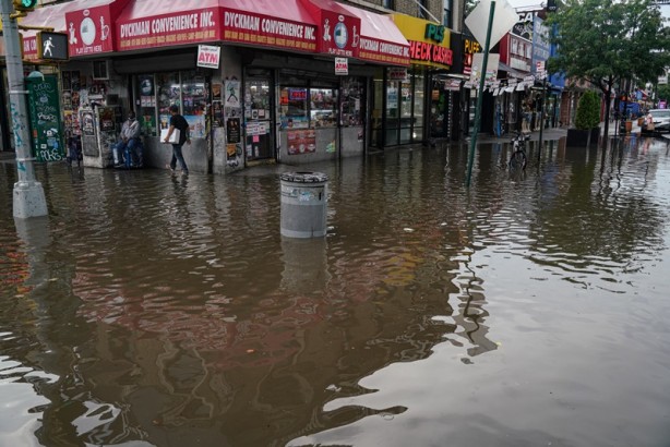 Foto - New York ve New Jersey eyaletlerinde su baskınları meydana geldi