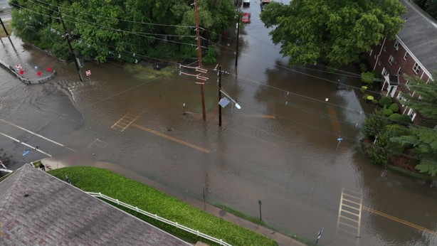 Foto - New York ve New Jersey eyaletlerinde su baskınları meydana geldi