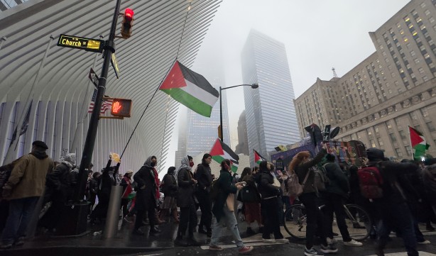 Foto - New York'ta binlerce kişi Filistin için sokakta