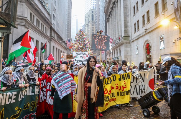 Foto - New York'ta binlerce kişi Filistin için sokakta