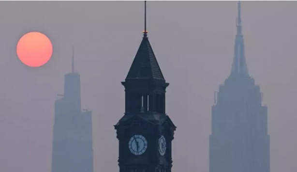Foto - New York'ta evini satan satana... Halk şehirden kaçıyor, her yer kırmızıya büründü!