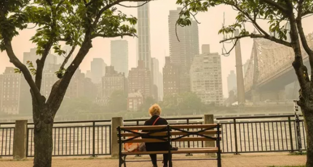 Foto - New York'ta evini satan satana... Halk şehirden kaçıyor, her yer kırmızıya büründü!