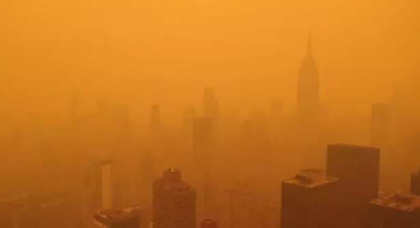 Foto - New York'ta evini satan satana... Halk şehirden kaçıyor, her yer kırmızıya büründü!