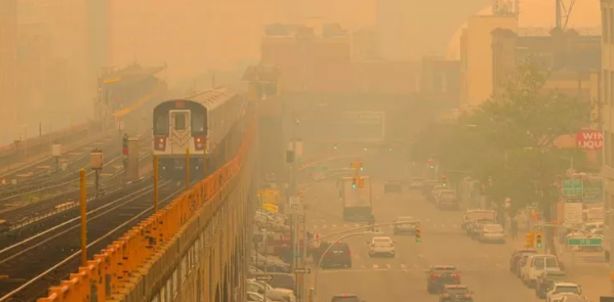 Foto - New York'ta evini satan satana... Halk şehirden kaçıyor, her yer kırmızıya büründü!