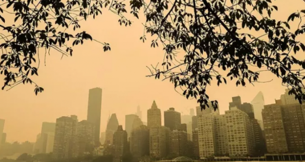 Foto - New York'ta evini satan satana... Halk şehirden kaçıyor, her yer kırmızıya büründü!