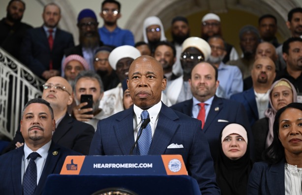 Foto - New York'ta heyecanlandıran ezan kararı!