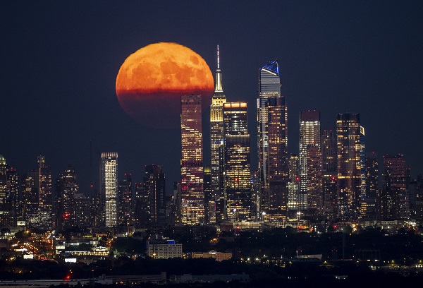 Foto - New York'ta 'Süper Ay' böyle görüntülendi