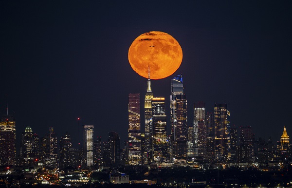 Foto - New York'ta 'Süper Ay' böyle görüntülendi