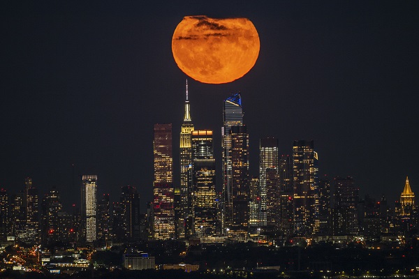 Foto - New York'ta 'Süper Ay' böyle görüntülendi