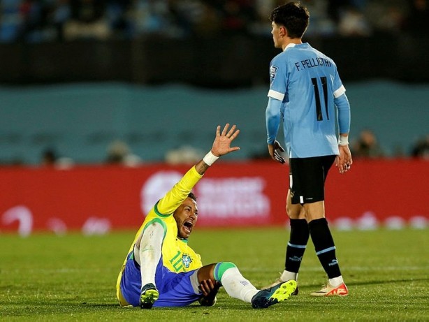 Foto - Neymar'dan hayranlarını üzen haber! Sezonu kapatmak bir yana futbol kariyeri bitebilir...