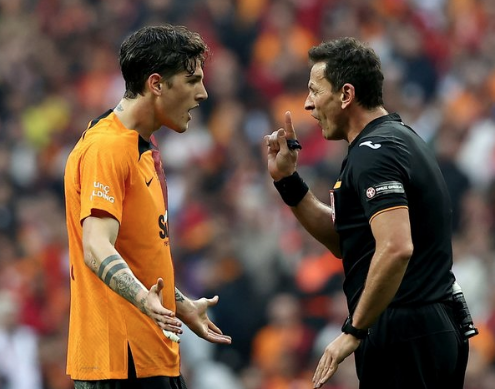 Foto - Nicolo Zaniolo İtalya'da alay konusu oldu! İşte sebebi...