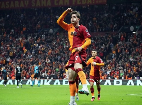 Foto - Nicolo Zaniolo İtalya'da alay konusu oldu! İşte sebebi...