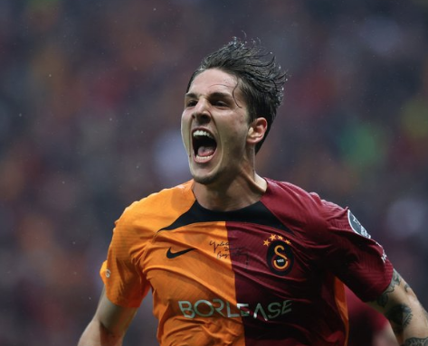 Foto - Nicolo Zaniolo İtalya'da alay konusu oldu! İşte sebebi...