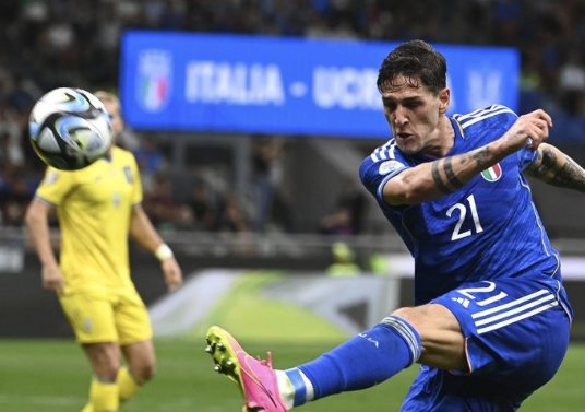 Foto - Nicolo Zaniolo'dan İtalya-Ukrayna maçı sonrası büyük isyan!