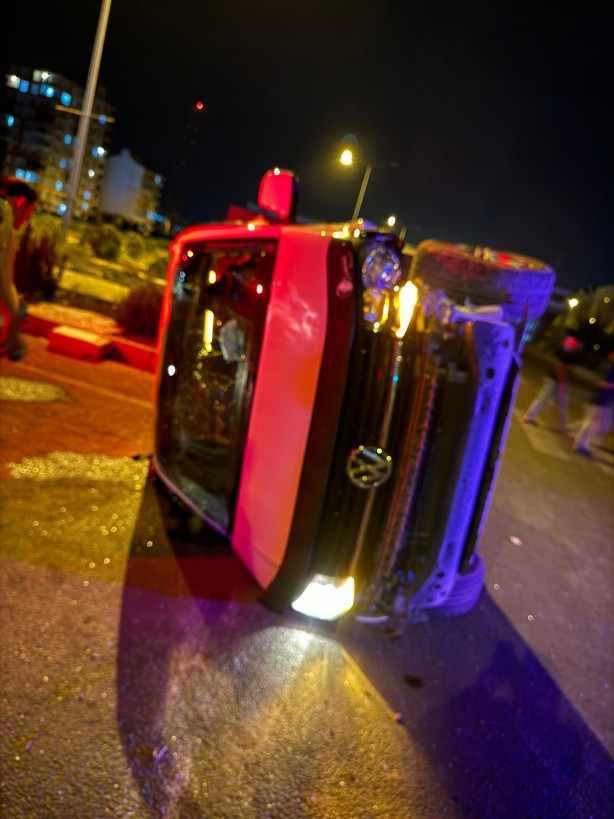 Niğde’de minibüs ile otomobil çarpıştı