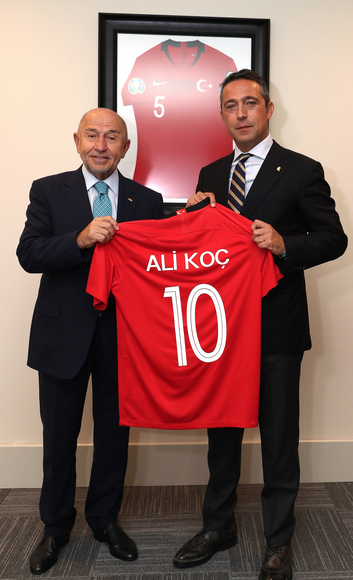 Foto - Nihat Özdemir 'yazıklar olsun, utansınlar' deyip ateş püskürdü: Türkiye günlerce bunu konuşacak