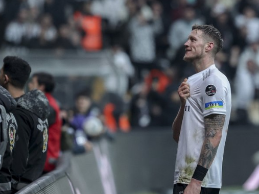 Nihayet masaya yumruğunu vuran bir başkan Beşiktaş'a geldi! Büyük şok! Resmen açıkladı...