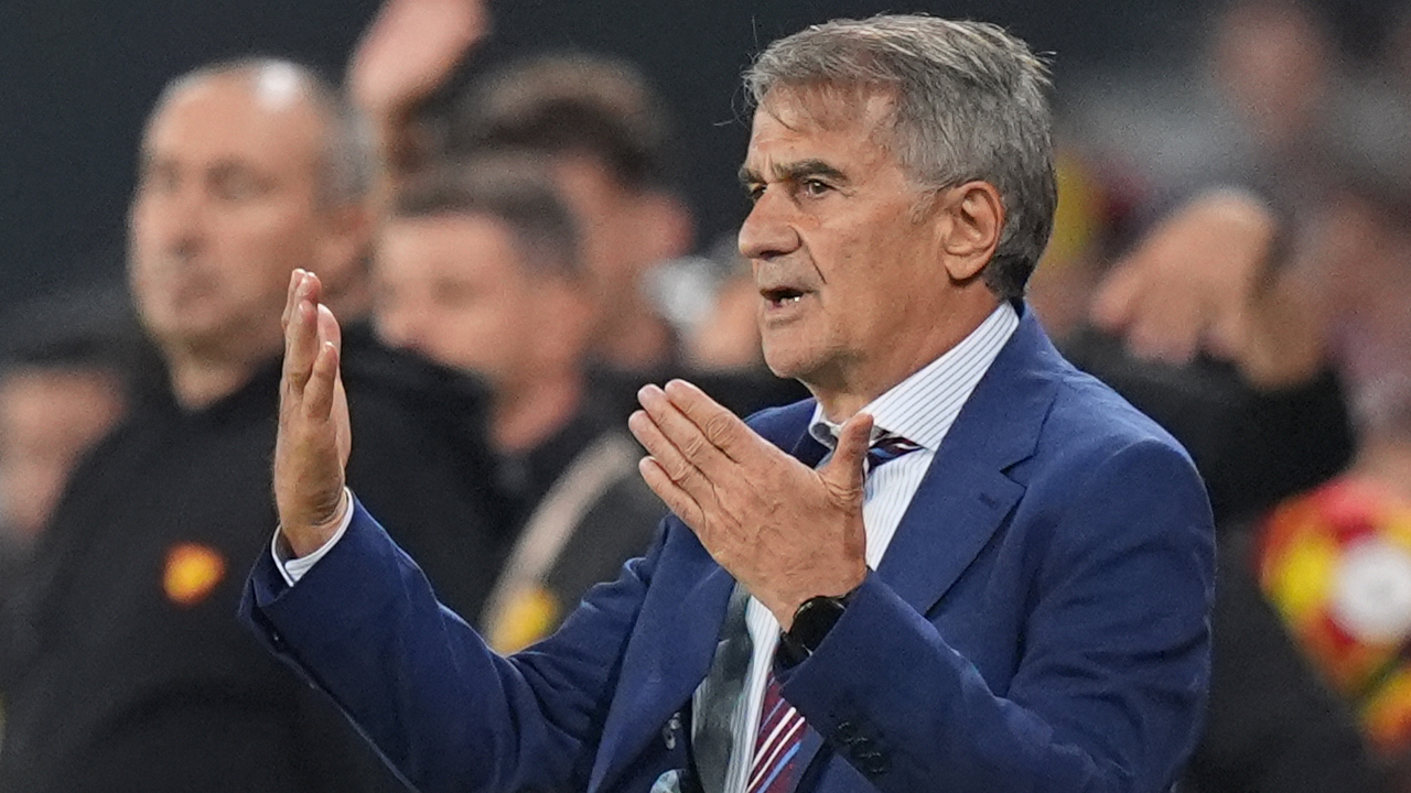 Foto - Nihayet Şenol Güneş ilk kellesini aldı! Radikal bir hamle: Taraftar bu işe çok ama çok sevinecek...