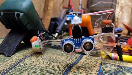 Foto - Nijeryalı gençten büyük icat! Görme engelliler için bakın ne yaptı