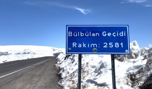 Nisan ayı biterken yaylalar kar altında! 