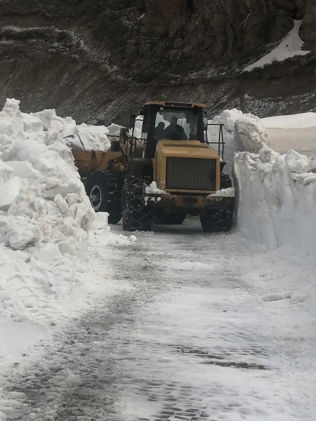 Foto - Nisan ayında kar kalınlığı 5 metreyi buldu