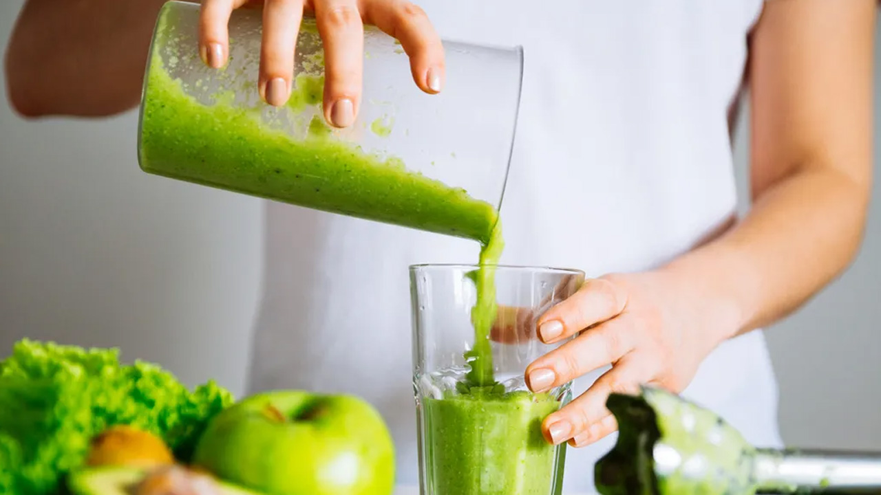  Nisan, Haziran ayına fit girin! Yarım limon: Yağ yakımını 3 katına çıkarıyor! Yağ yakan bahar detoksu şaşırtacak!