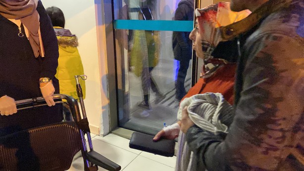 Foto - Nişan merasimi faciaya döndü! 70’ten fazla kişi sızan gazdan zehirlendi