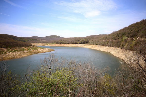 Foto - Nisan yağmurları can suyu oldu! Kuruma noktasına gelen o barajın son hali