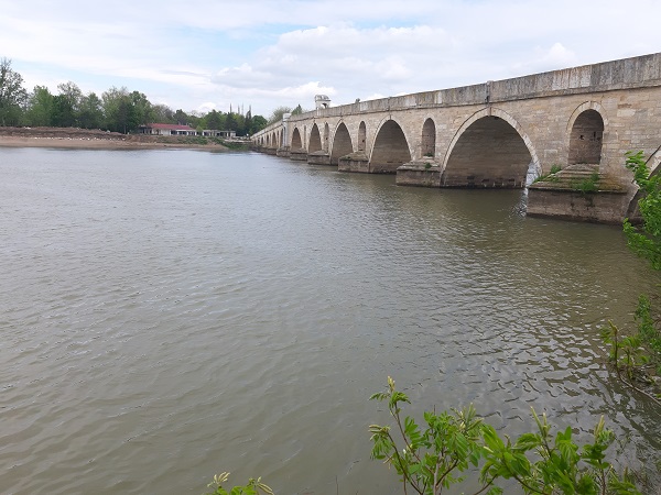 Foto - Nisan yağmurları can suyu oldu mu? Kuruma noktasına gelen nehirlerin son hali