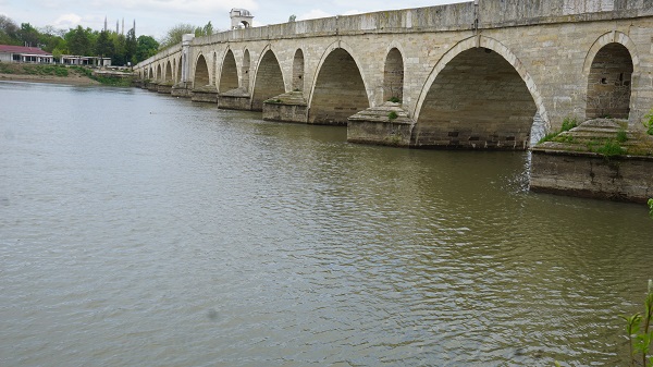 Foto - Nisan yağmurları can suyu oldu mu? Kuruma noktasına gelen nehirlerin son hali