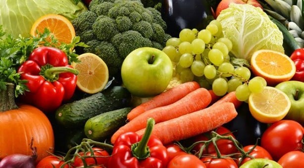 Nisan'da hangi meyve sebze yenir?