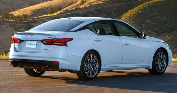 Foto - Nissan bir gecede eridi