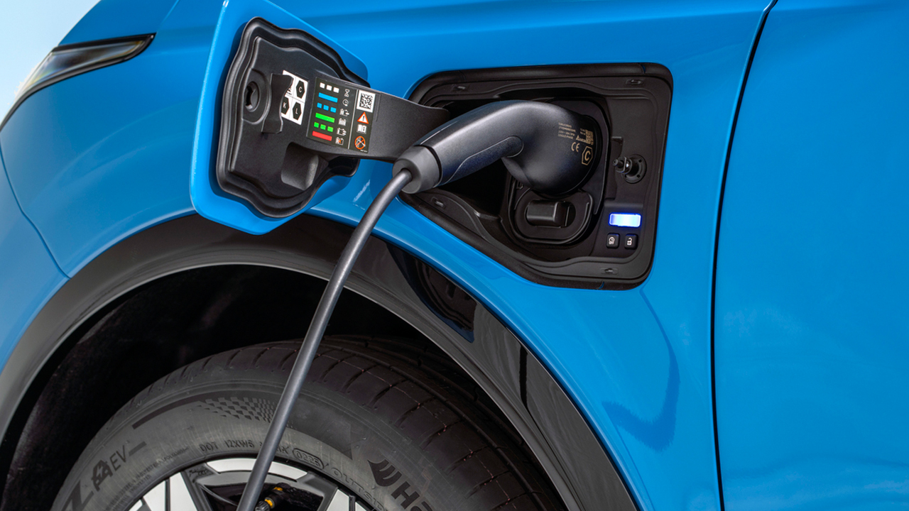 Foto - Nissan’ın ikonik modeli MICRA elektriklendi! Altıncı nesliyle geri dönüyor! 