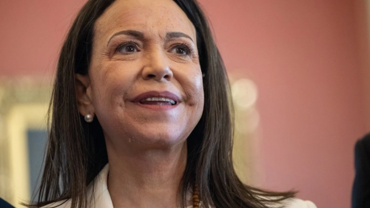 Nobel Barış Ödülü Trump'a verildi! Ödülü asıl sahibi sundu