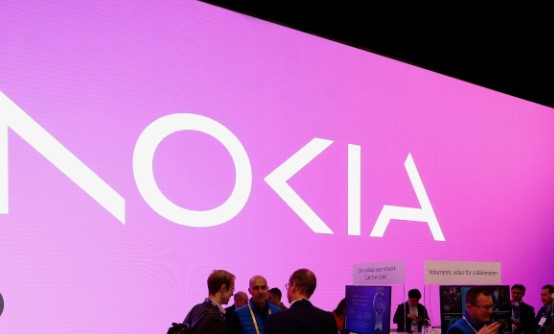 Foto - Efsane geri döndü! Nokia'dan tarihte ilk 