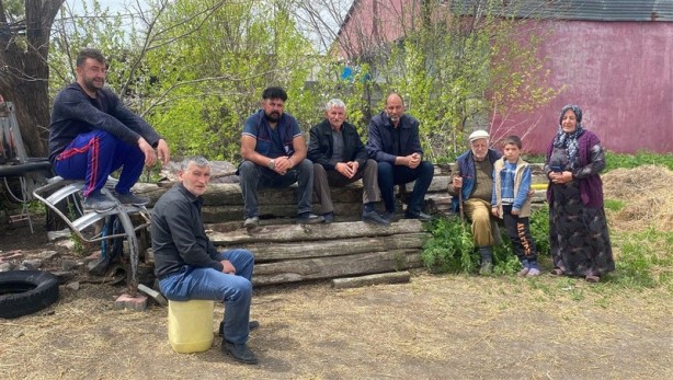 Nüfus memurunun yaptığına şaşıracaksınız Koca köyün garip soyadı hikayesi