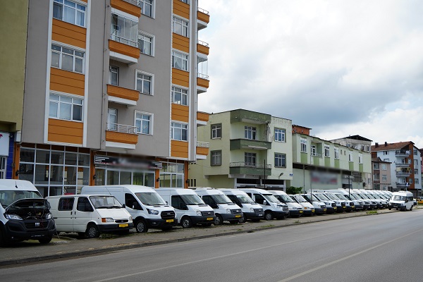 Foto - Nüfusu 73 bin! Bu ilçe 85 milyonluk Türkiye'nin ticari araç merkezi