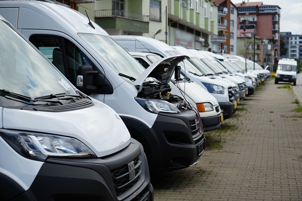 Foto - Nüfusu 73 bin! Bu ilçe 85 milyonluk Türkiye'nin ticari araç merkezi