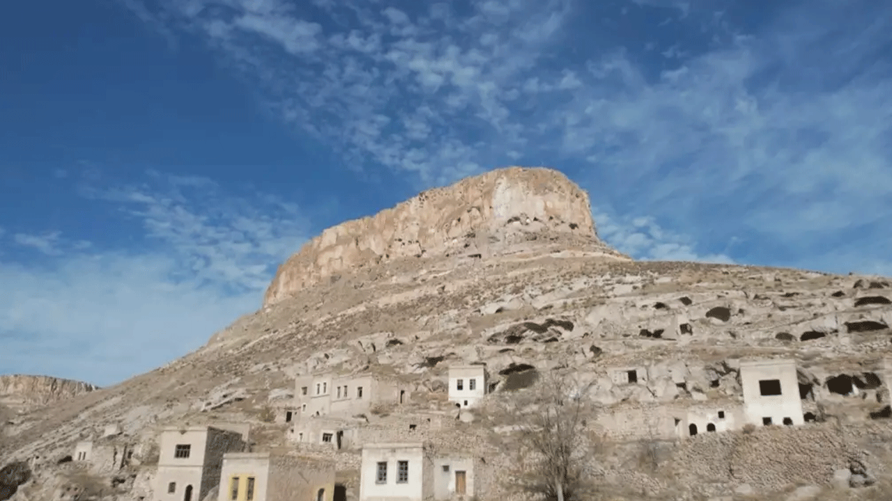 Nüfusu yüzde 675 arttı...Buraya gelen bağımlısı oluyor!