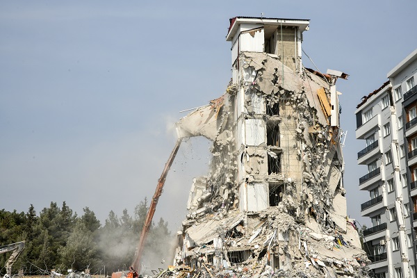 Foto - Nurdağı'nda binalar böyle yıkıldı