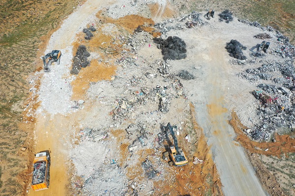 Foto - Nurdağı'nda binalar böyle yıkıldı