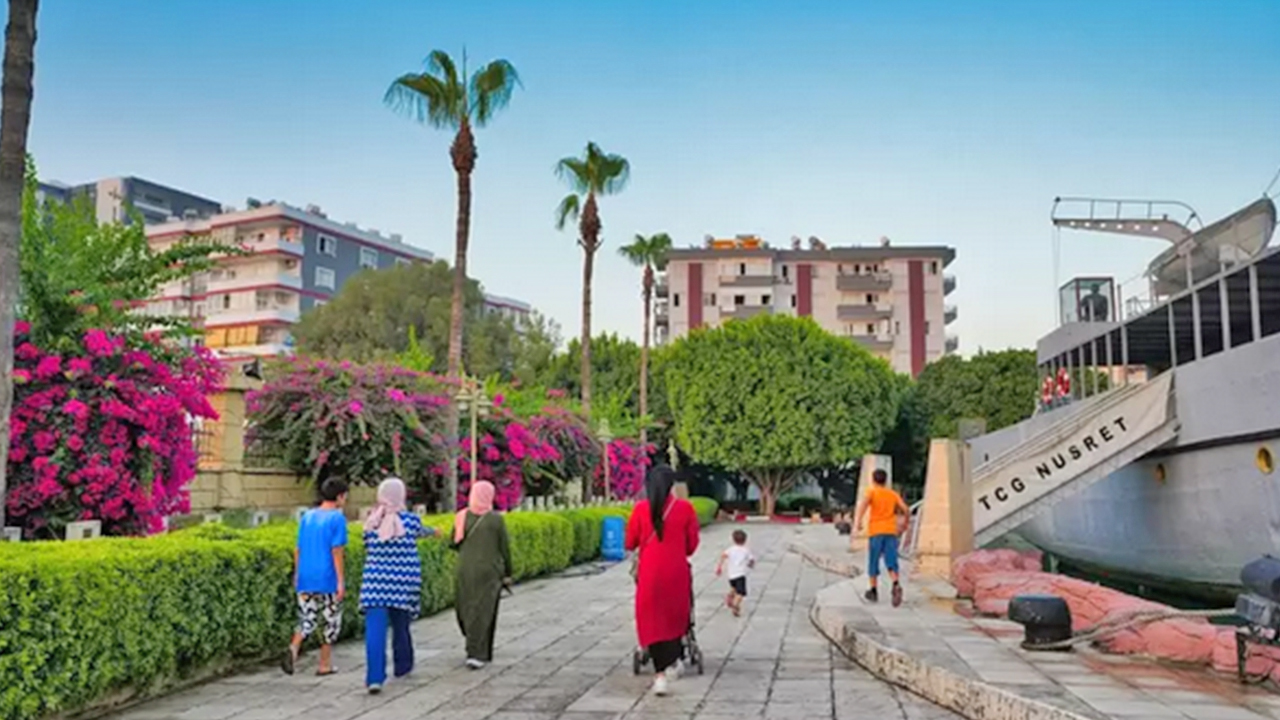 Foto - Nusret Mayın Gemisi Müzesi’nde duygular şaha kalktı: Tarihi gemi, ziyaretçilerine zafer ruhunu yeniden yaşatıyor