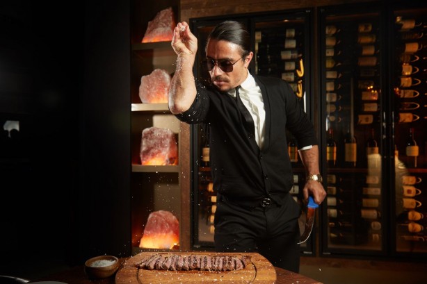 Foto - Nusret'ten kadın çalışana skandal talep! ABD bu haberle çalkalanıyor