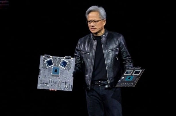 Foto - NVIDIA'nın yeni yapay zeka çipinin fiyatı şaşırtıyor! Almak için sıraya girdiler