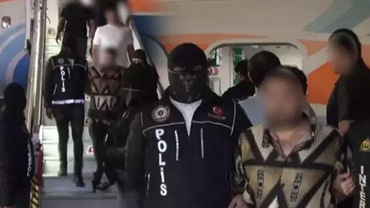 O alçaklar için gözümüz yollarda kalmıştı! 3’ü birden paketlenip Türkiye’ye getirildi