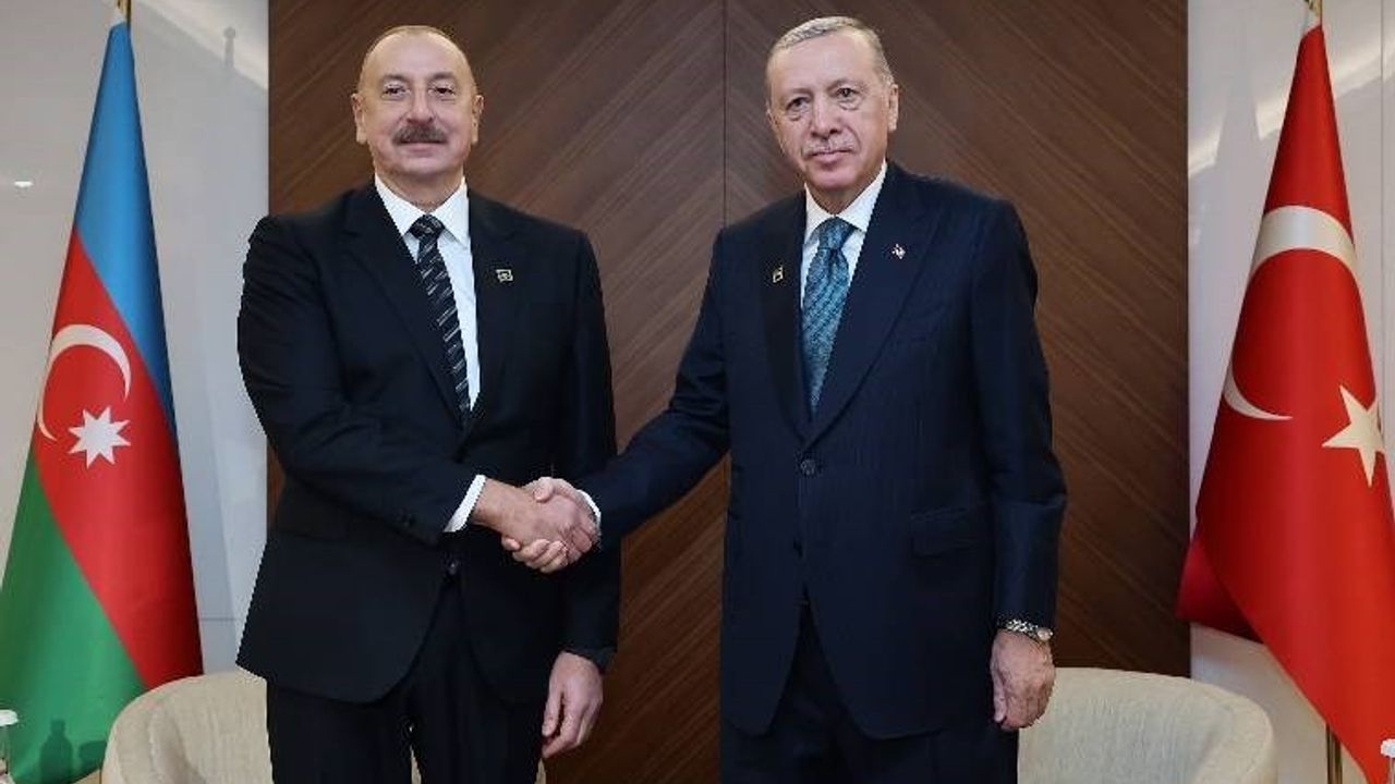 Foto - O anlar gündem oldu! Erdoğan, karşısında onu görünce dayanamadı: Gel bir sarılayım sana