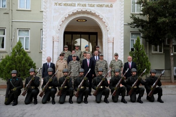 Foto - O asker bakın kimmiş!
