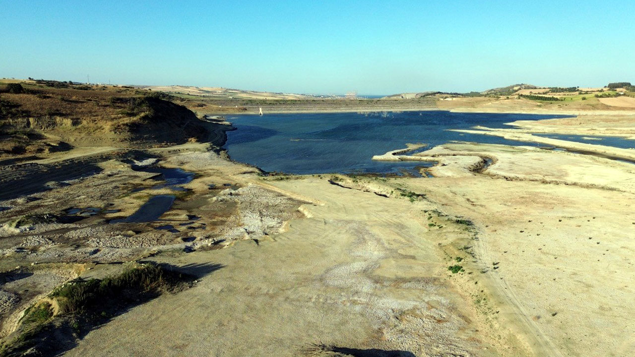 Foto - O baraj alarm veriyor! Su seviyesi yüzde 1’in altına düştü