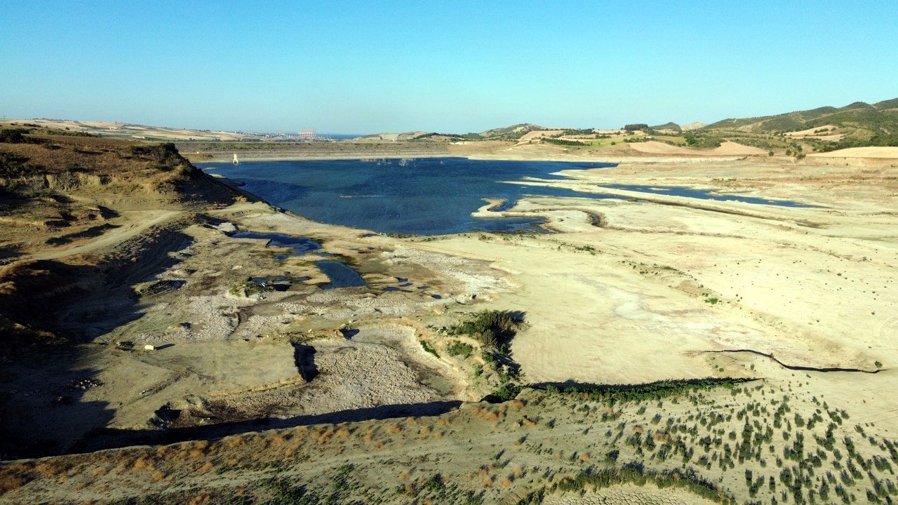Foto - O baraj alarm veriyor! Su seviyesi yüzde 1’in altına düştü